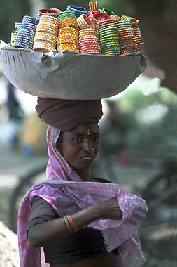 Prodava�ka n�ramk�